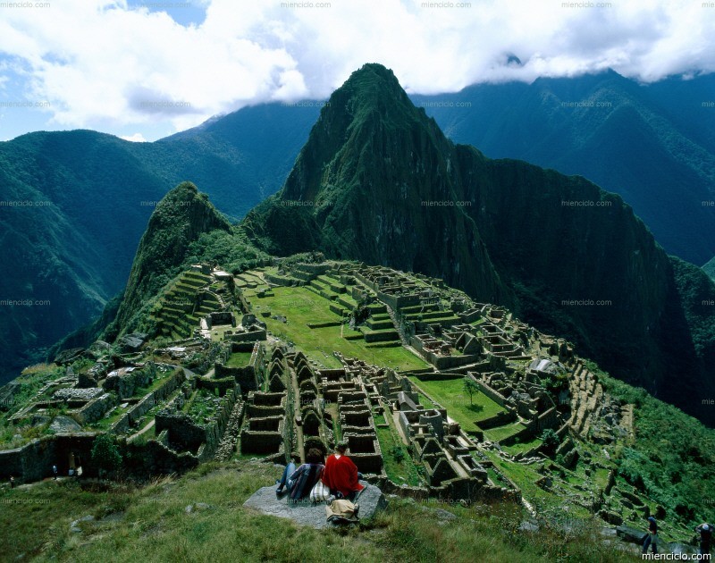 La ciudadela que marcó el apogeo de la civilización inca, celebró ayer los primeros 100 años desde su descubrimiento