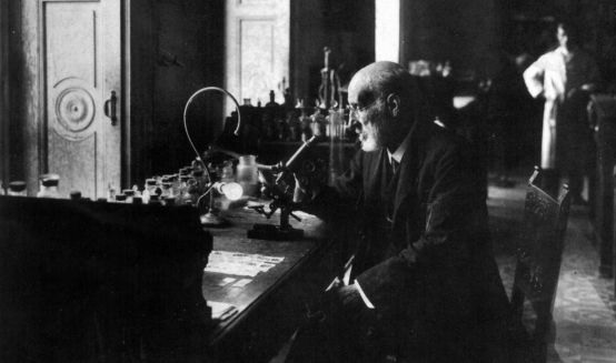 Santiago Ramón y Cajal, primer español en recibir en 1906 el Premio Nobel