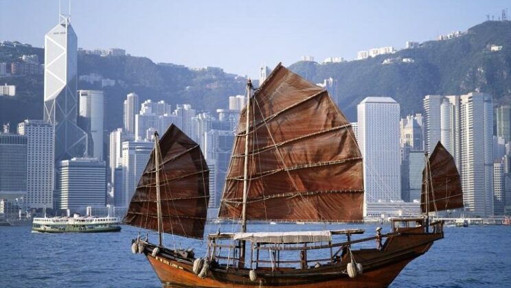 Hong Kong cumple 25 años de su retorno a China